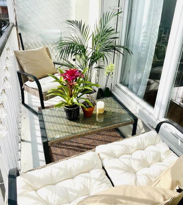 Proche Chateau De Versailles Avec Balcon Vu Sur Une Foret Et Parking Gratuit Pour 5 Personnes Maximum Екстериор снимка